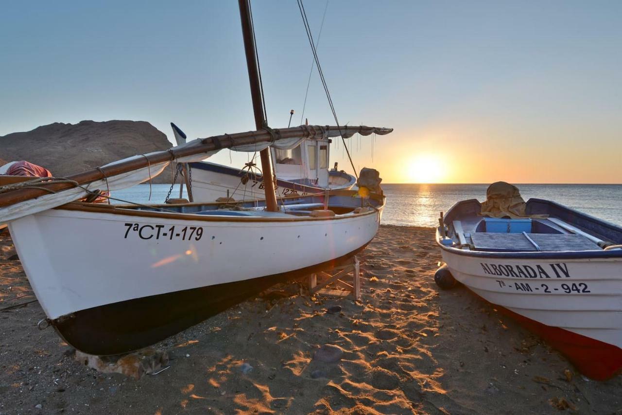 Moderno Apartamento Con Vistas Al Mar ลาสเนกรัส ภายนอก รูปภาพ